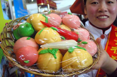 濟(jì)南:多彩饅頭添喜氣(組圖)